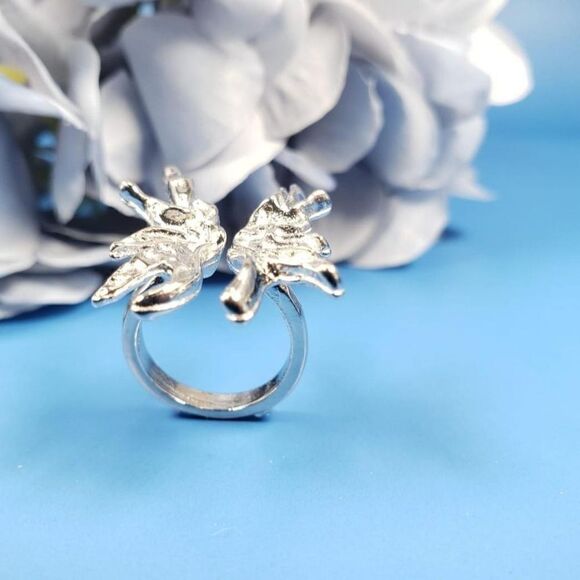 Brand New Silver Top Fashion Butterfly Style Ring - Picture 4 of 5